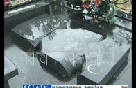 Массовый погром на Новосормовском кладбище устроили неизвестные вандалы