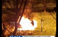Несколько попыток потребовалось поджигателям, чтобы сжечь автомобиль в Автозаводском районе