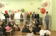 В День знаний в поселке Новинки открыли новую школу на 550 мест