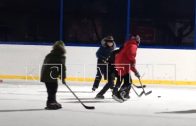 В Автозаводском районе лучшие игроки «Торпедо» проводят мастер-классы для всех любителей хоккея