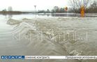 Куры и пчелы погибли,дома затоплены,люди на лодках плавают по улицам -наводнение в Сергачском районе