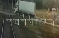Железнодорожники обнародовали запись столкновения электропоезда с грузовиком