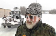 Чтобы спасти родное село из снежного плена, житель Новоселок сам построил бульдозер