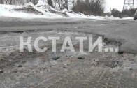Снег и лед сошли с нижегородских дорог вместе с асфальтом