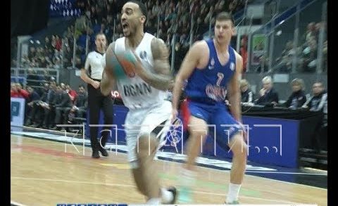 Нижегородские баскетболисты встретились с одной из сильнейших команд России