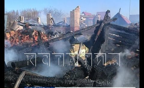 В Кстовском районе сгорели два дачных домика