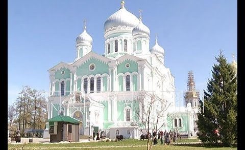 Храмы и монастыри Нижегородской области закрывают свои двери для прихожан