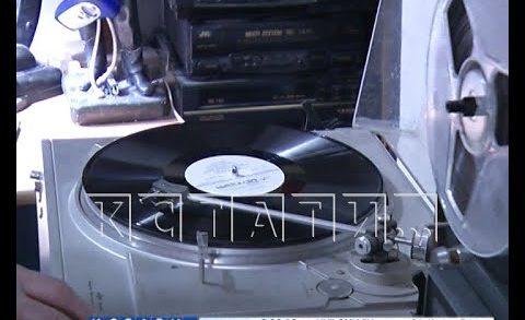 Окруженный музыкой — нижегородец собрал коллекцию из 15000 виниловых пластинок