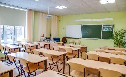 Почти 65 млн рублей направят на подготовку к новому учебному году