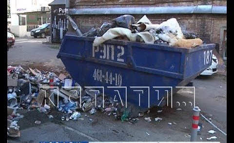 Районные чиновники объяснили, почему месяц не замечали свалку на главной улице Нижнего Новгорода