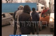 Предприниматели Карповского рынка перекрыли дорогу, чтобы им не закрыли рынок