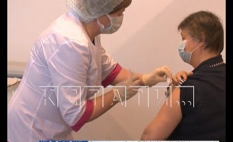 В Нижегородских торговых центрах началась вакцинация от коронавируса