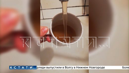 Из кранов жителей Автозаводского района снова пошла ржавая вода