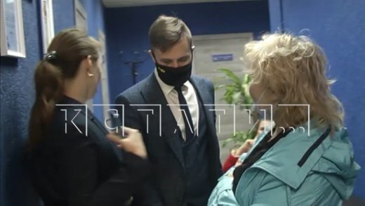 Пытаясь вернуть арестованные 9000 рублей — пенсионерка потеряла 140000
