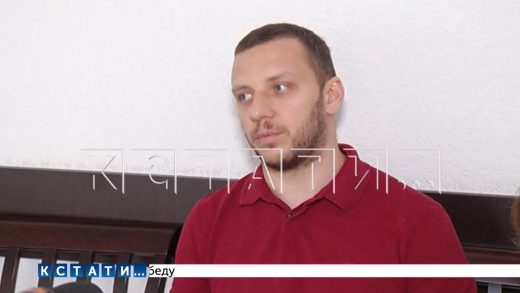 Звезда нижегородского хоккея в суде делит детей с супругой