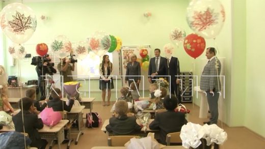В День знаний в поселке Новинки открыли новую школу на 550 мест