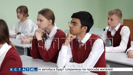 Со старшеклассниками 126-й школы встретилась глава департамента кадров Нижегородской мэрии