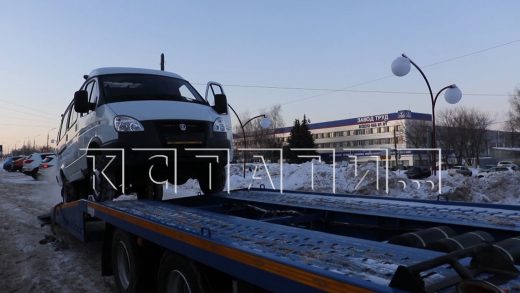Из Нижегородской области на Донбасс отправили партию микроавтобусов