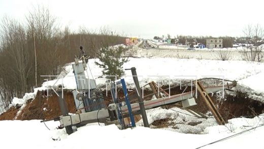 Электроподстанция рухнула с обрыва из-за оползня в посёлке Окский