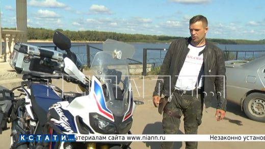 Житель Павлово на мотоцикле преодолел 11000 км, чтобы побывать на Памире