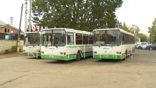 Водители автобусов лишились льготной пенсии из-за того, что на предприятии потеряли их документы