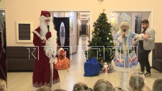Нижегородские волонтеры поздравили семьи участников СВО с Новым годом