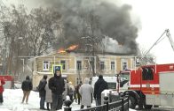 При попытке жителей самостоятельно отогреть трубы, перемёрзшие в прошлом году, загорелся дом