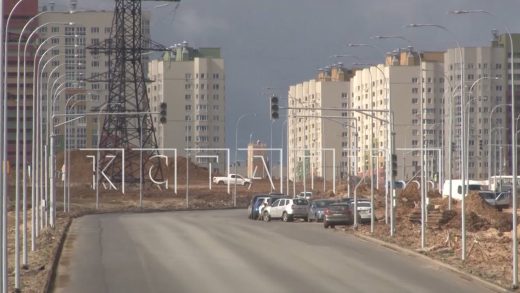 Новая дорога от улицы академика Сахарова до пересечения с улицей генерала Ивлиева готова уже на 80%