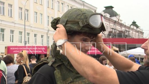 На праздновании Дня города участники СВО провели встречу с нижегородской молодёжью