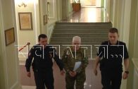 Военком-взяточник, сбежавший от суда перед вынесением приговора, пойман и снова предстал перед судом