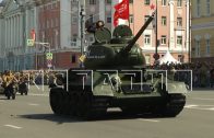 Более 2000 человек в составе парадных расчетов приняли участие в параде на площади Минина