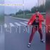 Мужчина с ножом, называвший себя пацаном, напал на бойцов службы быстрого реагирования