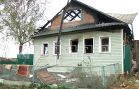 Три человека погибли, и три дома сгорели во время пожара в селе Оранки