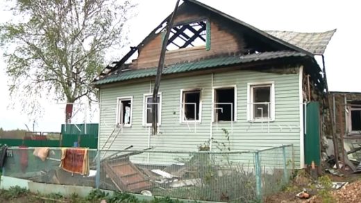 Три человека погибли, и три дома сгорели во время пожара в селе Оранки