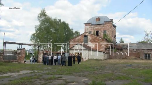 Уникальные дома с художественной резьбой восстановлены в Чкаловском районе
