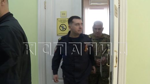 Военный комиссар, обвиняемый во взяточничестве, заявил, что брал из благородных побуждений