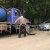 «Чёрные» ассенизаторы темными ночами болгарками вскрывают заваренные люки ливнёвок