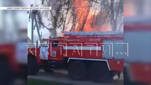 Из за перепадов напряжения, по словам пострадавших, жилой дом сгорел в деревне Линда