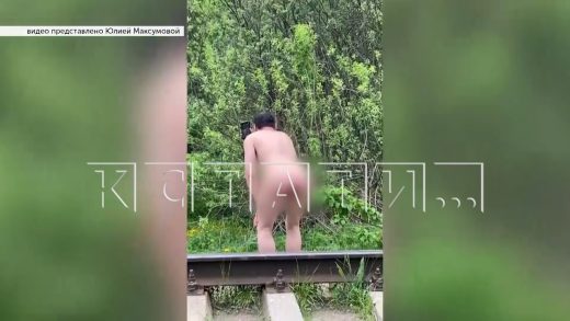Сексуальный извращенец, нападающий на девушек в парках, работает в детсаду и его не могут уволить