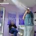 Блогерша, кошмарящая салоны красоты, применила слезоточивый газ