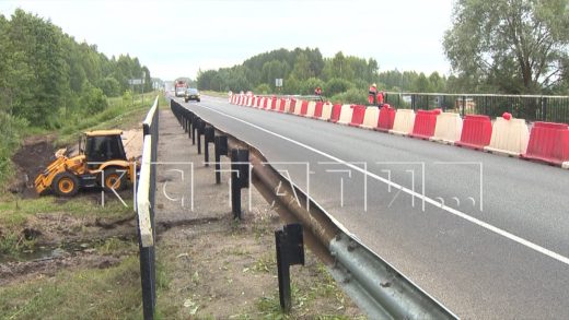 Началась переделка моста через реку Переделка