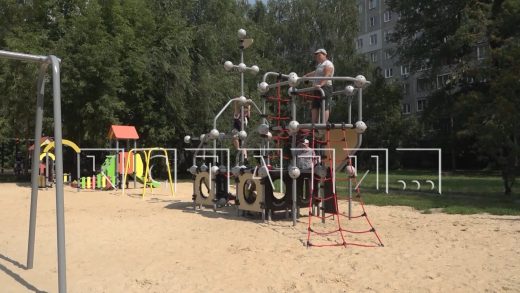 В Московском районе сегодня открыли 2 новых площадки для детей
