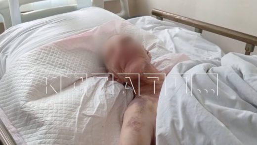 Семья детей,которые несколько дней истязали пенсионерку, после возмущения жителей из деревни пропала