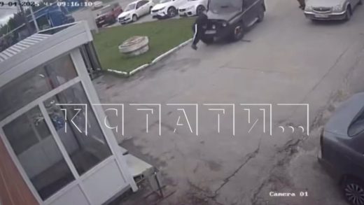 Житель Богородска сначала попытался задавить на «УАЗе» знакомого, а когда не смог,схватился за топор