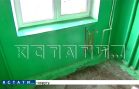 Посетители притона, которым отказали, из мести стали уродовать и крушить подъезд дома Посетители притона, которым отказали, из мести стали уродовать и крушить подъезд дома