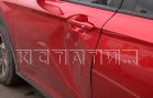 Пьяный мужчина поссорился с братом и запинал несколько машин на улице Гаугеля