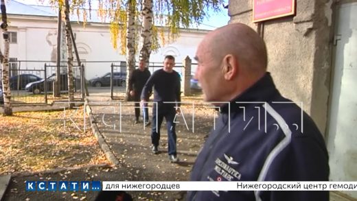 Сотрудника полиции Лукоянова обвиняют в избиении пожилого жителя района