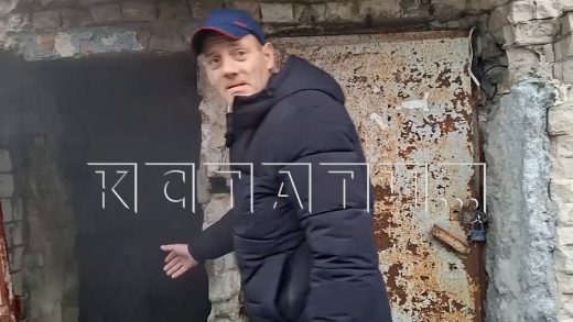 Жителя аварийного дома вымораживают из квартиры