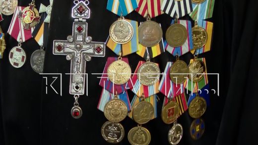 В театре «Комедия» прошло торжественное собрание, приуроченное к празднованию Дня Героев Отечества