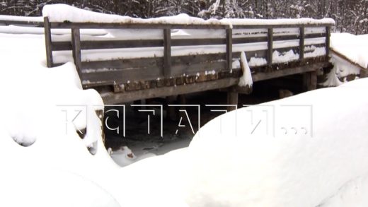 Новая переправа организована параллельно аварийному мосту в Семёновском районе